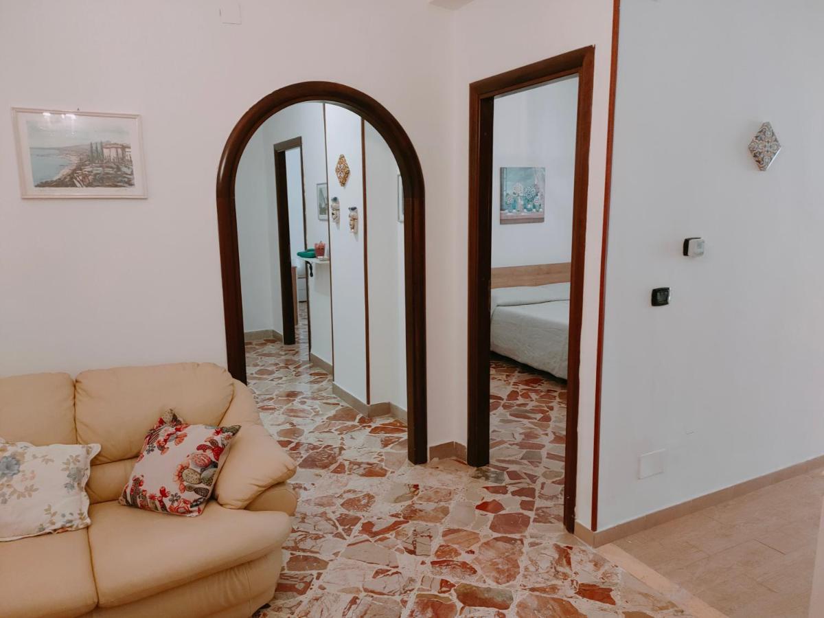 Casa Vacanza La Sicula Palermo Exterior photo
